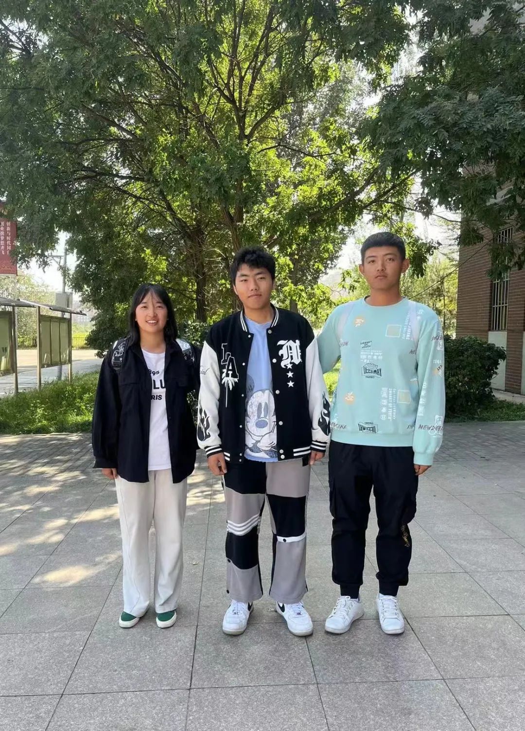 46a0afaf936851536539b1960dad782b.jpg